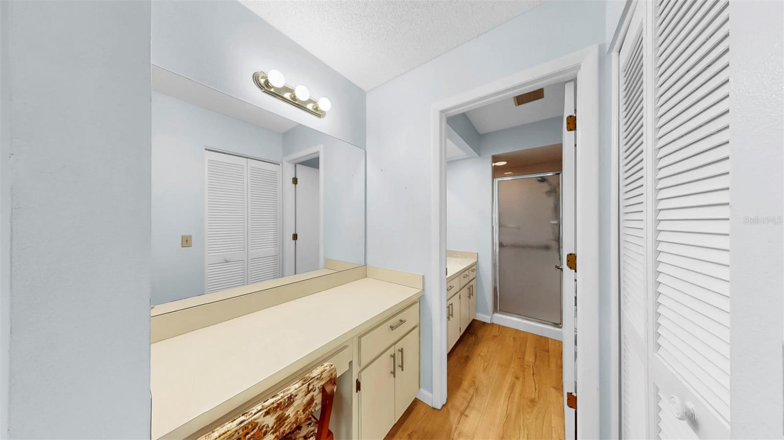 WEDGWOOD VILLAGE CONDO - Residential Lease