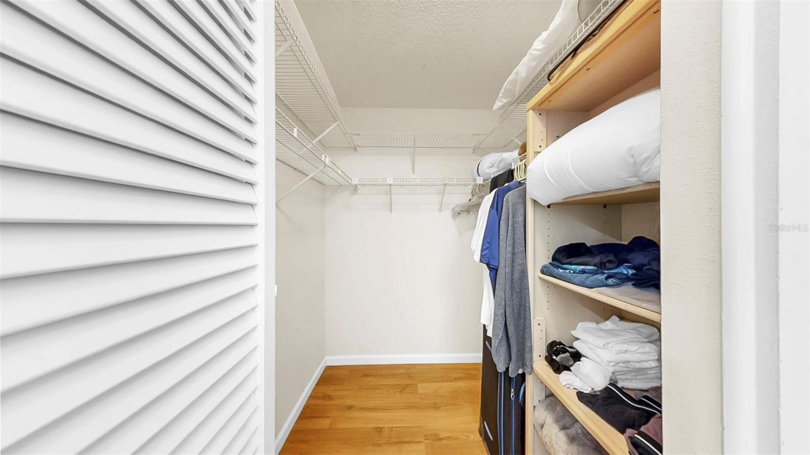 WEDGWOOD VILLAGE CONDO - Residential Lease