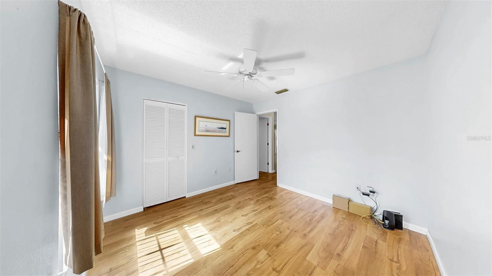 WEDGWOOD VILLAGE CONDO - Residential Lease