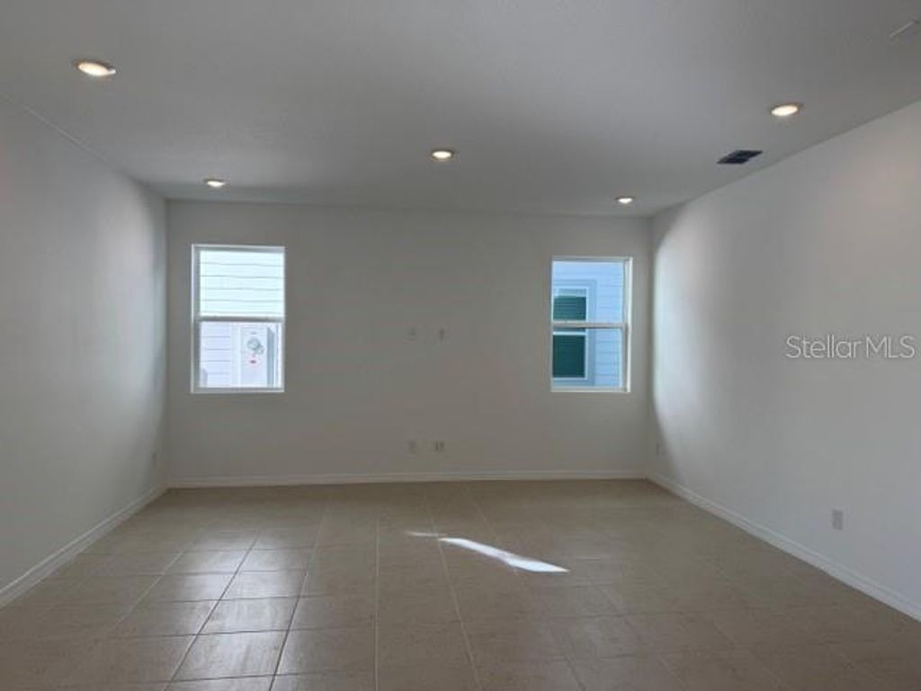 Photo of 17727 Sharp Pummelo Alley, Winter Garden, FL 34787 (MLS # O6380310)