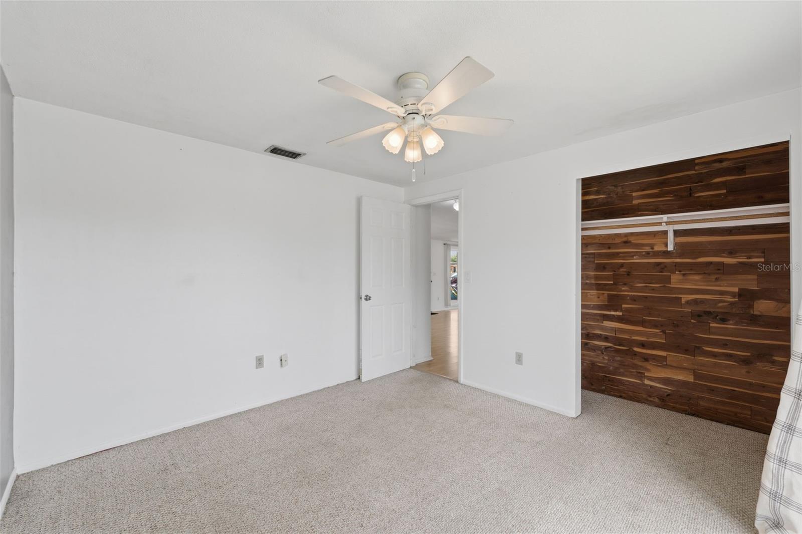 REGENCY PARK - Residential