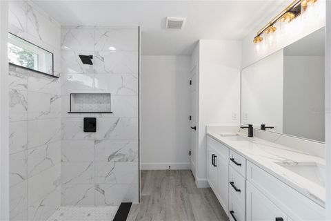 Tiny photo for 6406 NW 61st Lane, Ocala, FL 34482 (MLS # OM720001)