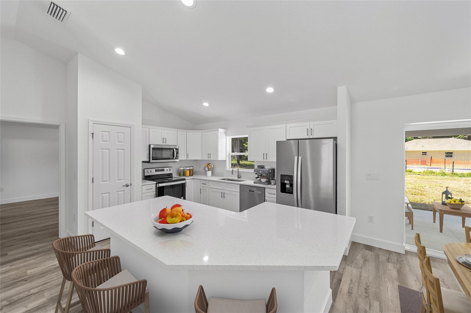 OCALA PARK ESTATE - Residential