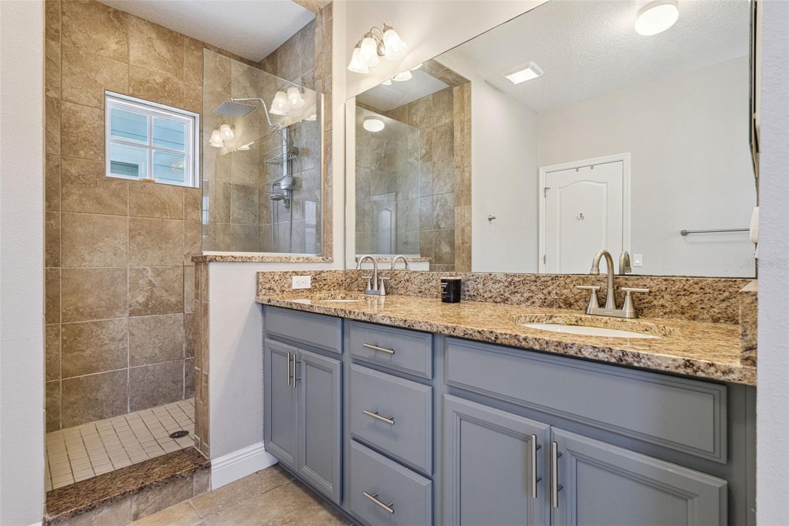 CELEBRATION SOUTH VILLAGE UNIT 4 REP 1 - Residential