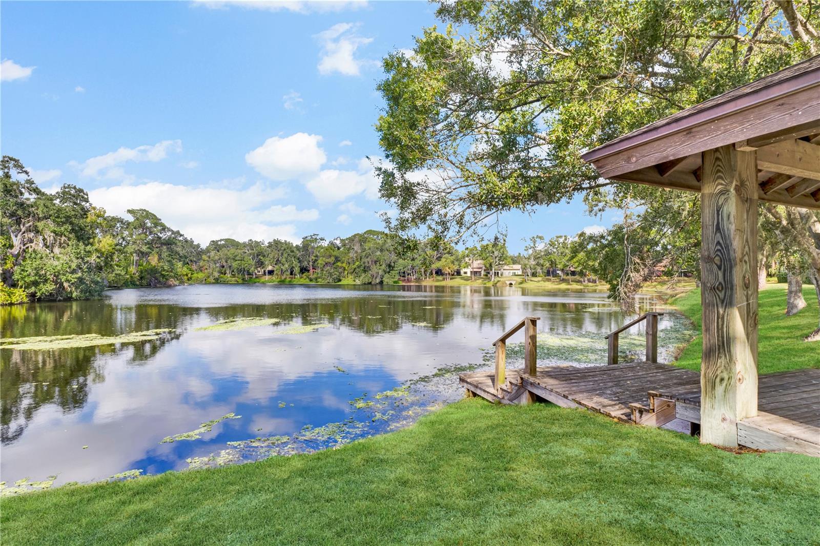 LONGWOOD VILLAS - Residential