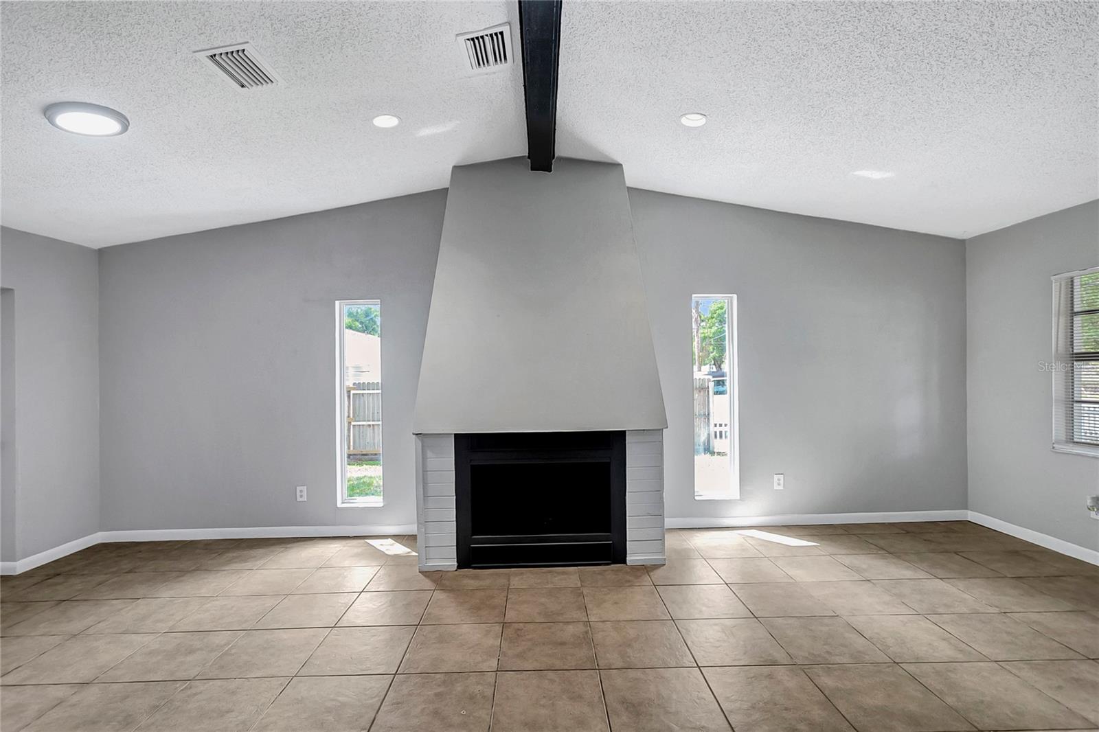 SUBDIVISION OF TRACTS 15 & 1 - Residential