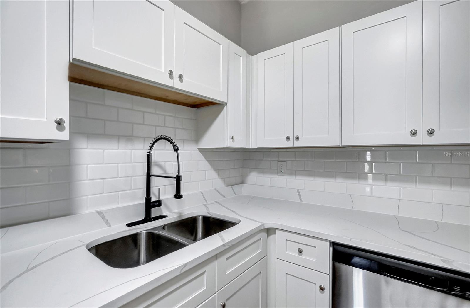 SUBDIVISION OF TRACTS 15 & 1 - Residential