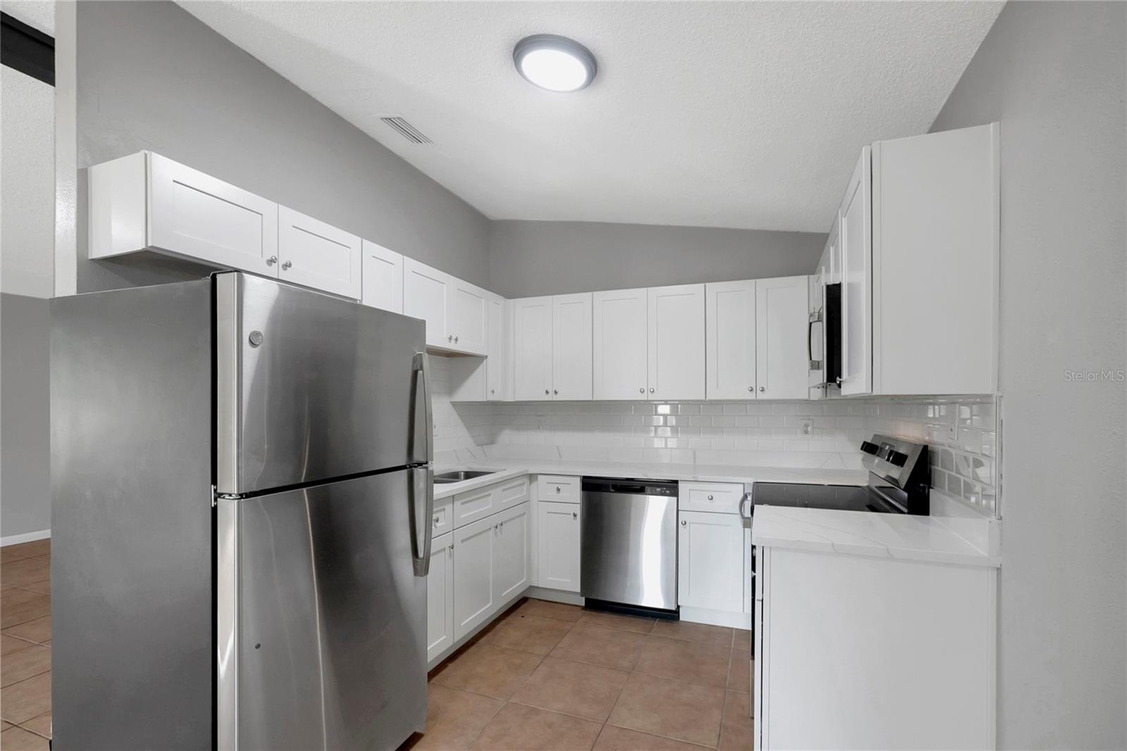 SUBDIVISION OF TRACTS 15 & 1 - Residential