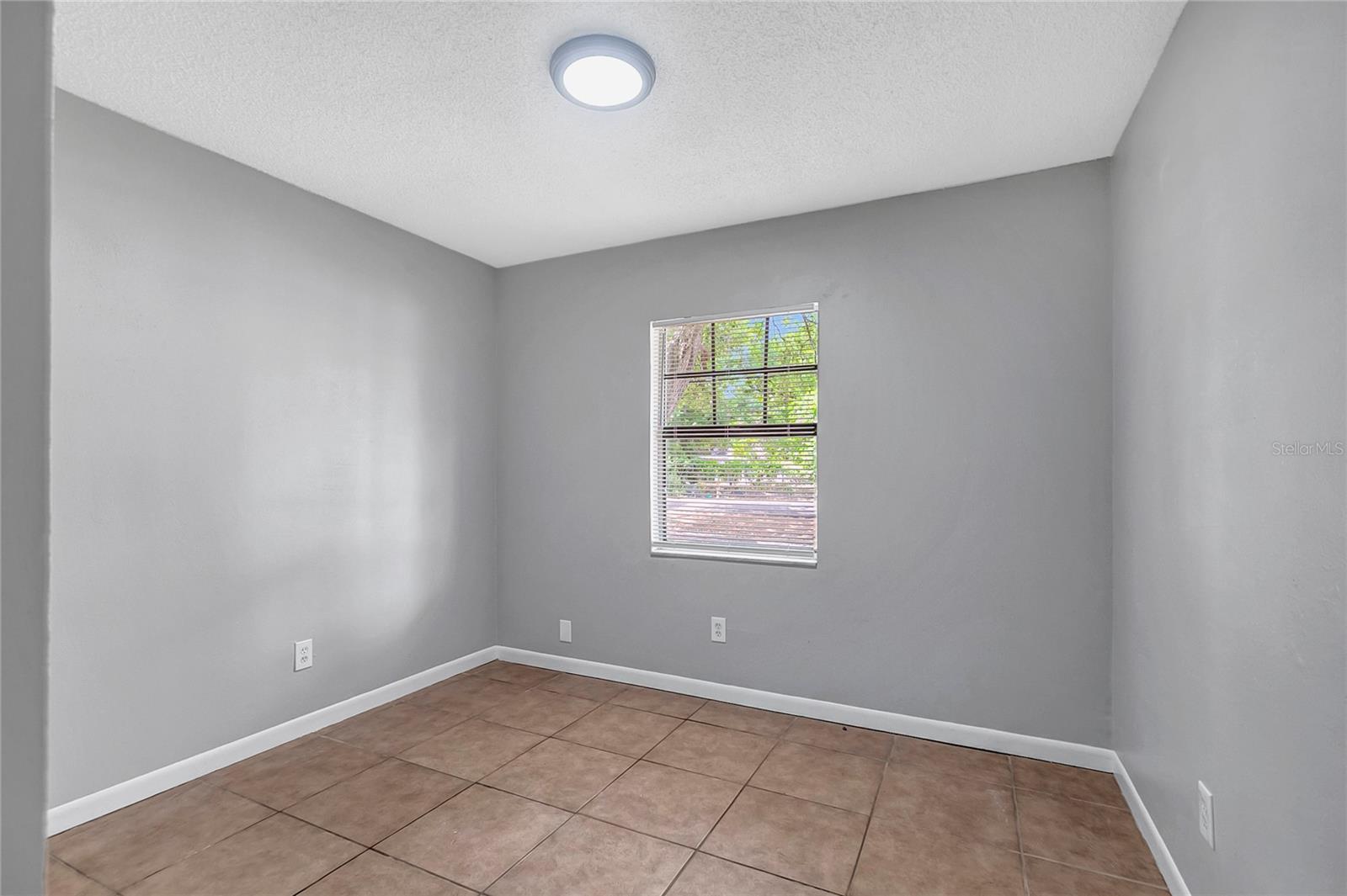 SUBDIVISION OF TRACTS 15 & 1 - Residential