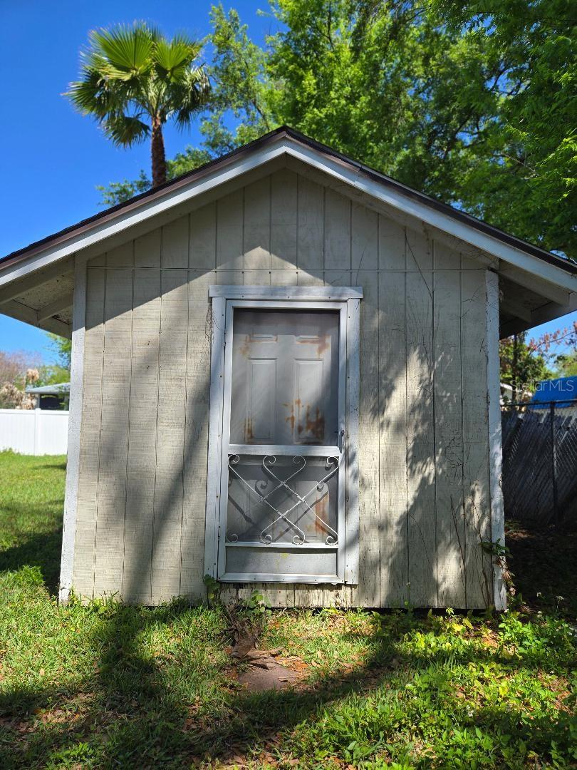 SUBURB ROYAL - Residential