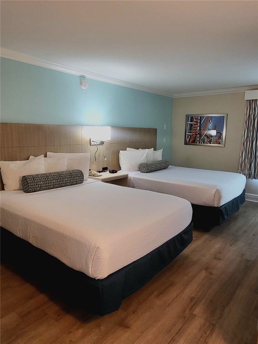 MERIDIAN PALMS COMM CONDO - Residential