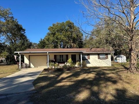 A home in BELLEVIEW