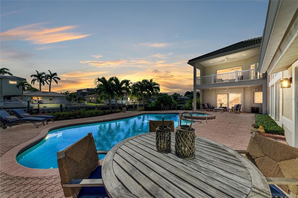 Photo of 548 Halyard Lane, Longboat Key, FL 34228 (MLS # A4675348)