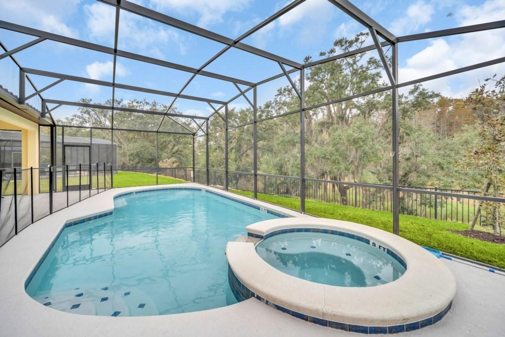 VERANDA PALMS PH 2A - Residential Lease