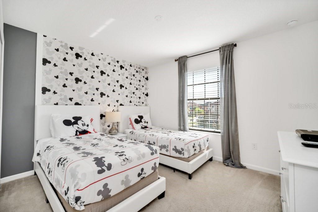 VERANDA PALMS PH 2A - Residential Lease