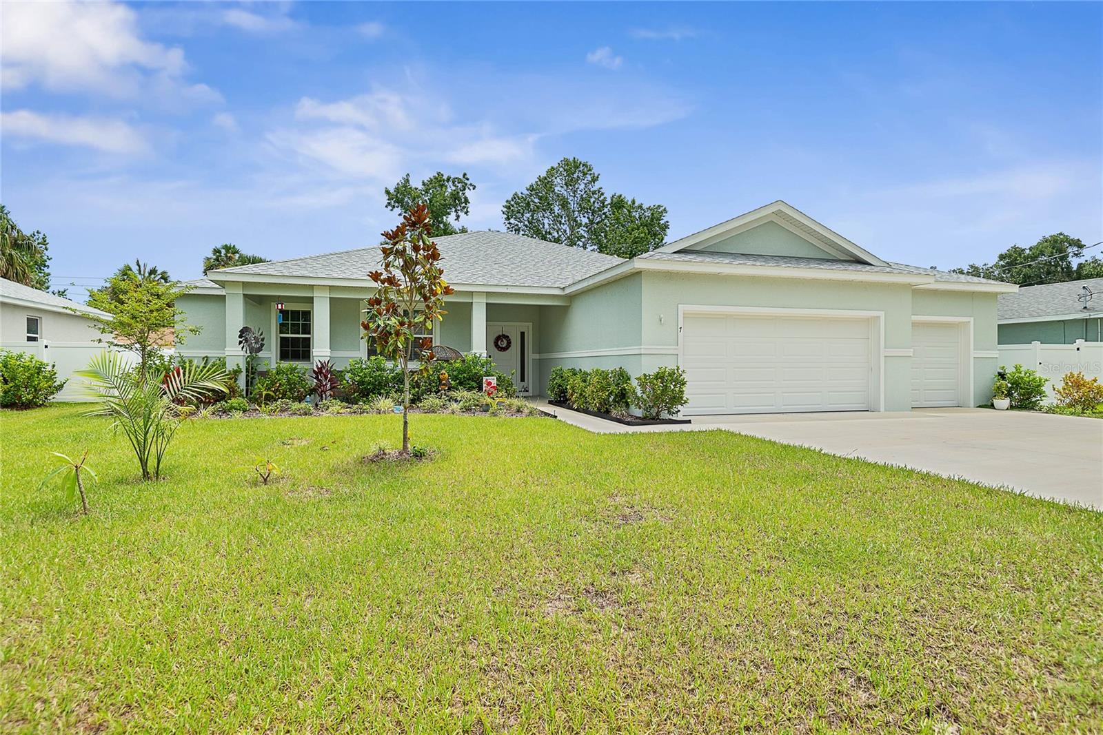 7 PINE BUSH LANE