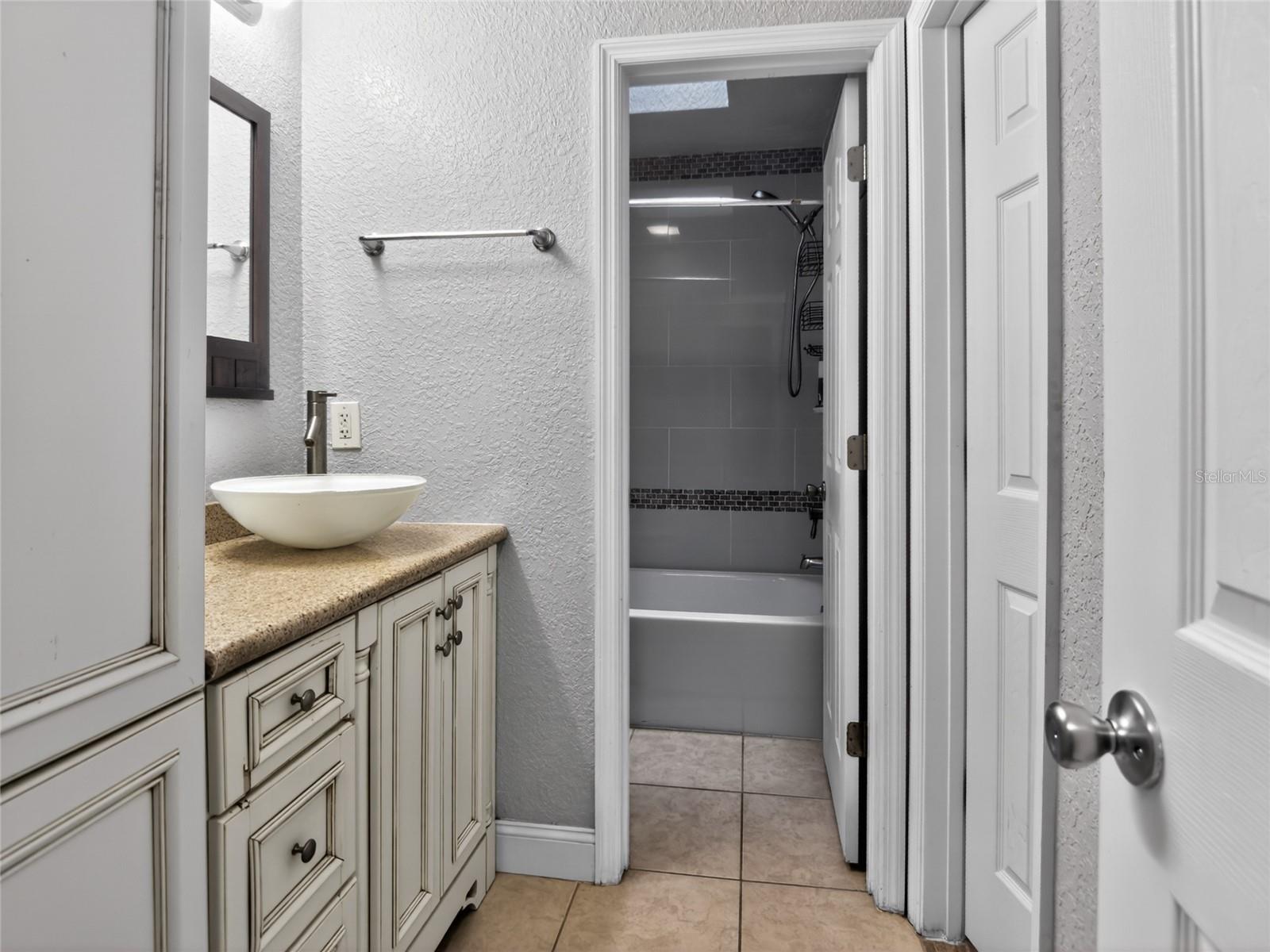 PHEASANT RUN AT ROSEMONT CONDO - Residential