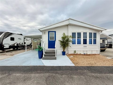 Photo of 1475 Flamingo Drive #314, Englewood, FL 34224 (MLS # N6141813)