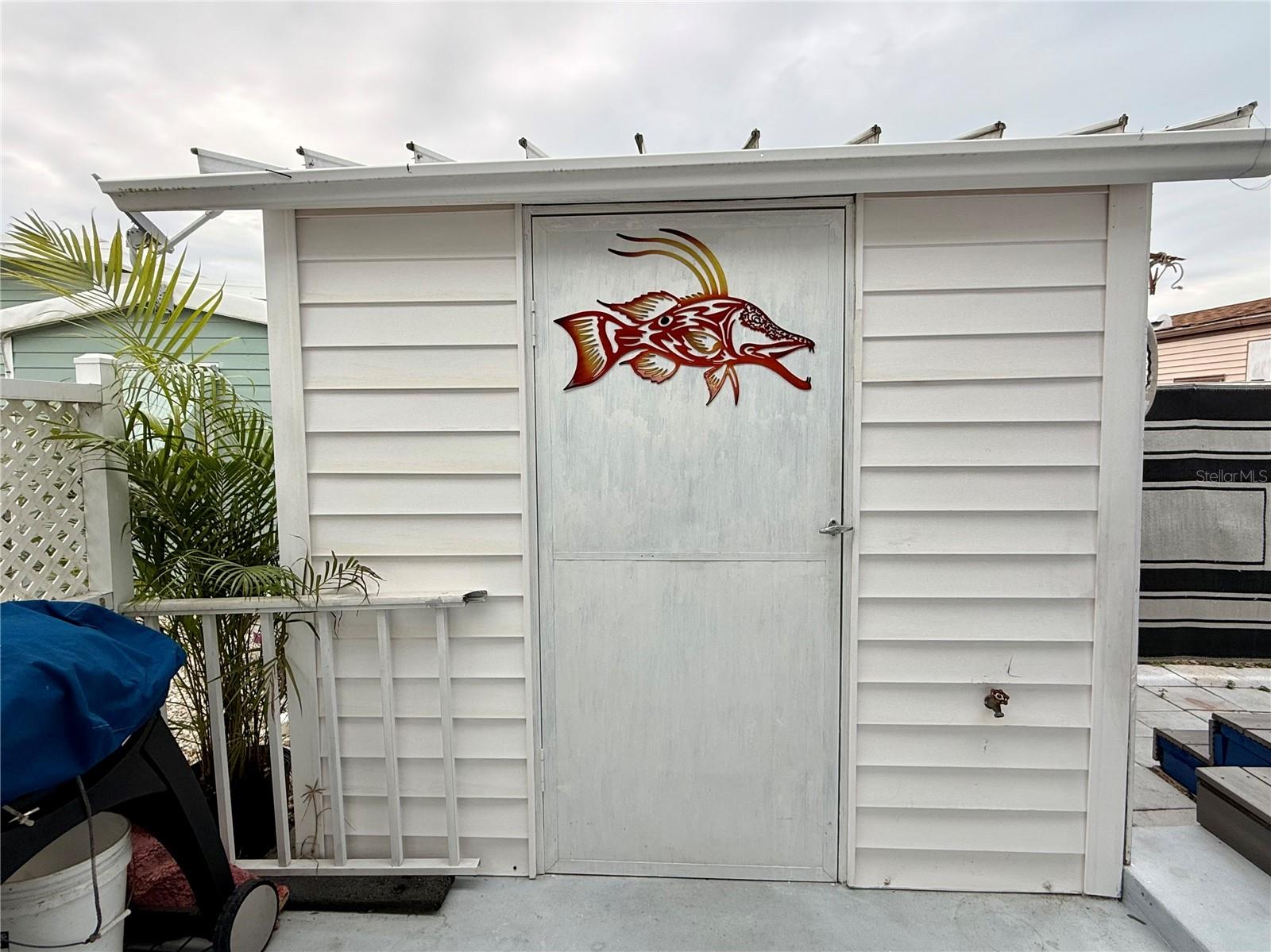 HOLIDAY TRAVEL PARK ENGLEWOOD - Residential