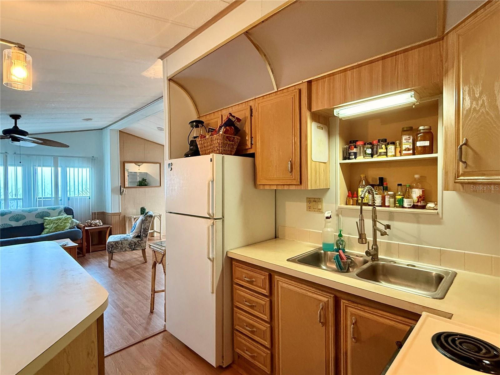 HOLIDAY TRAVEL PARK ENGLEWOOD - Residential