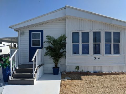 Photo of 1475 Flamingo Drive #314, Englewood, FL 34224 (MLS # N6141813)