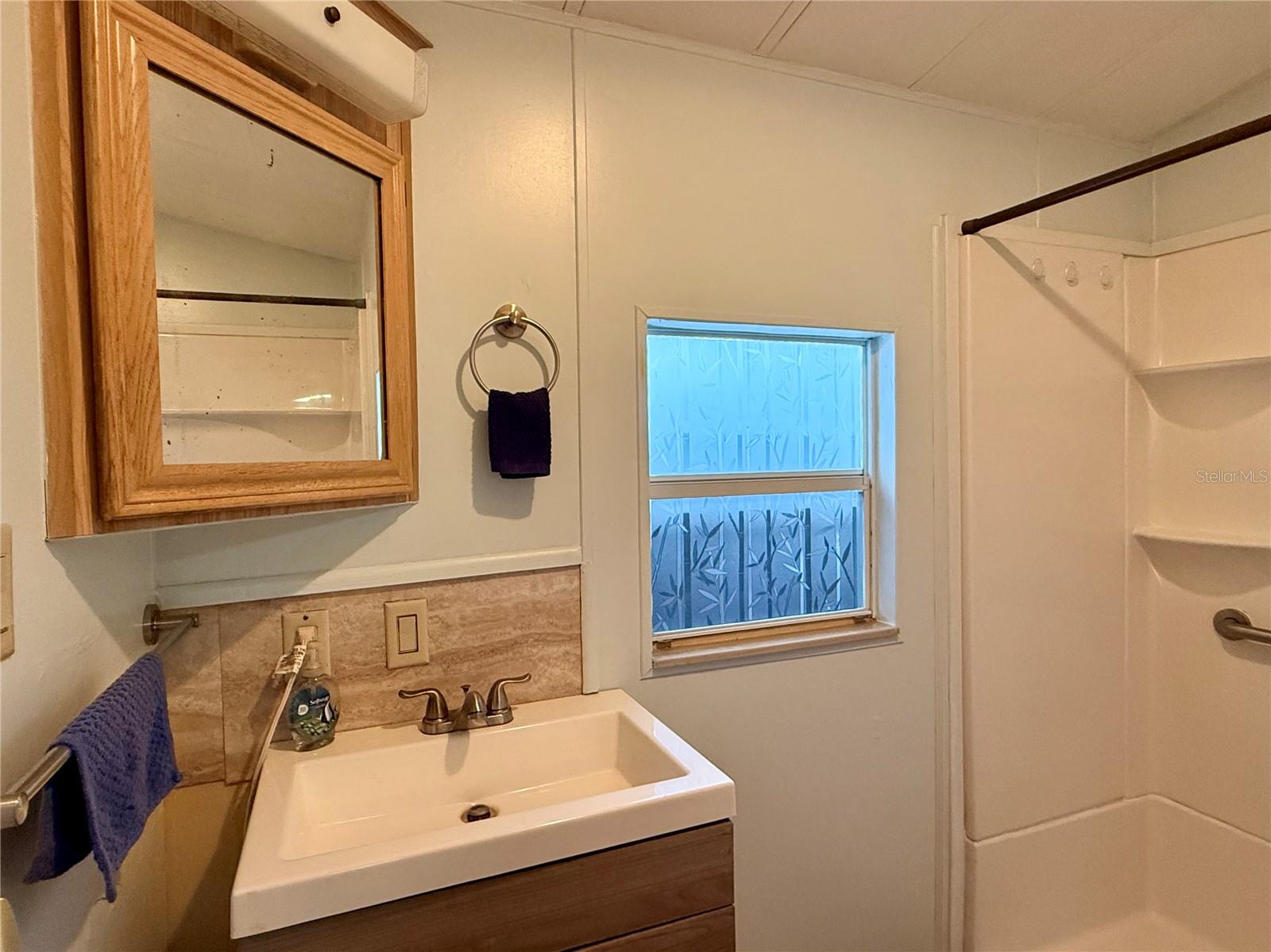 HOLIDAY TRAVEL PARK ENGLEWOOD - Residential