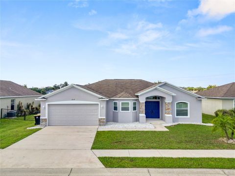 Photo of 3519 Kenwood Crossing, Lakeland, FL 33812 (MLS # L4955823) Photo of 3519 Kenwood Crossing, Lakeland, FL 33812 (MLS # L4955823)