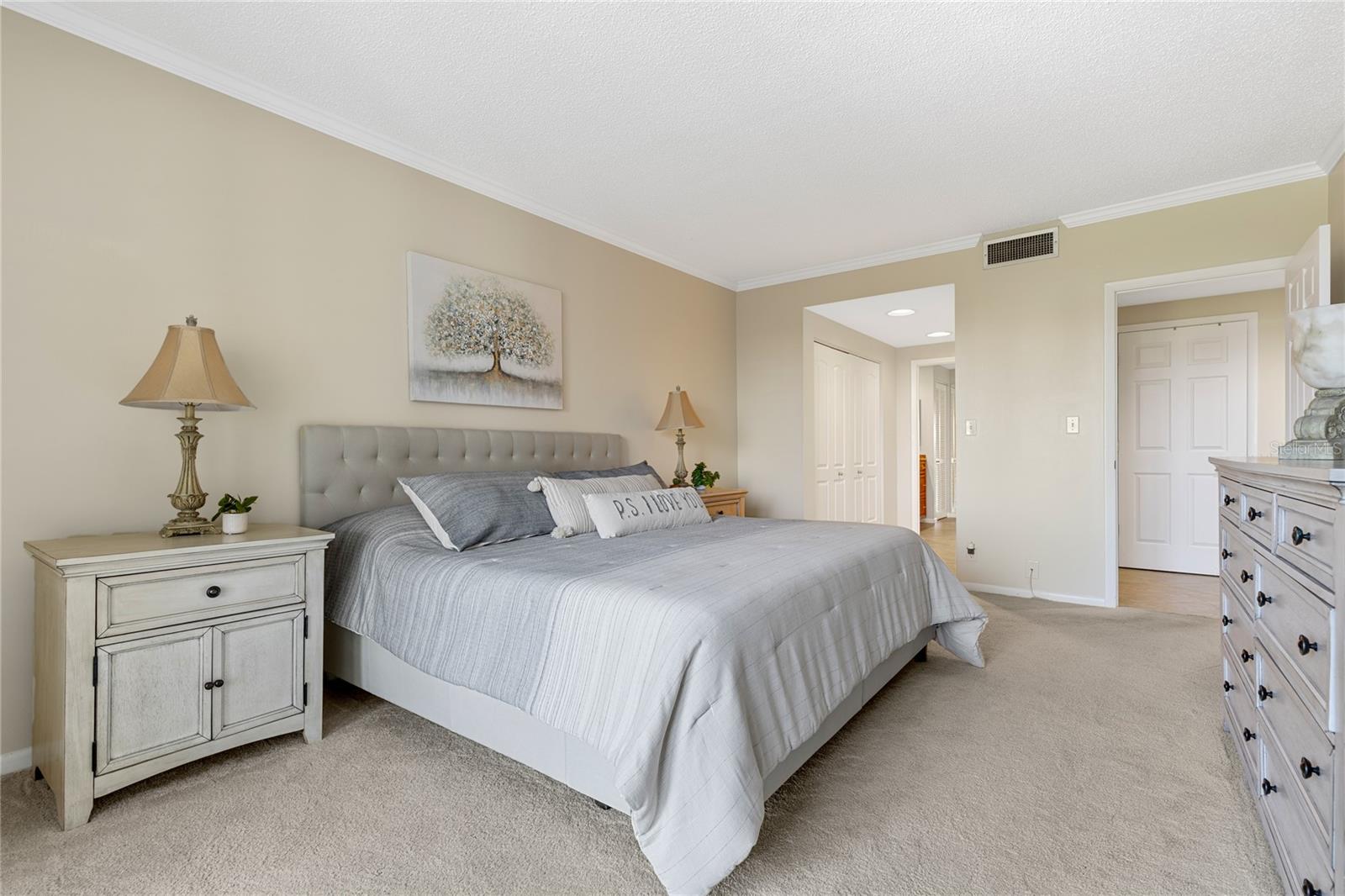 BELLEVIEW BILTMORE VILLAS OAKS 150 - Residential