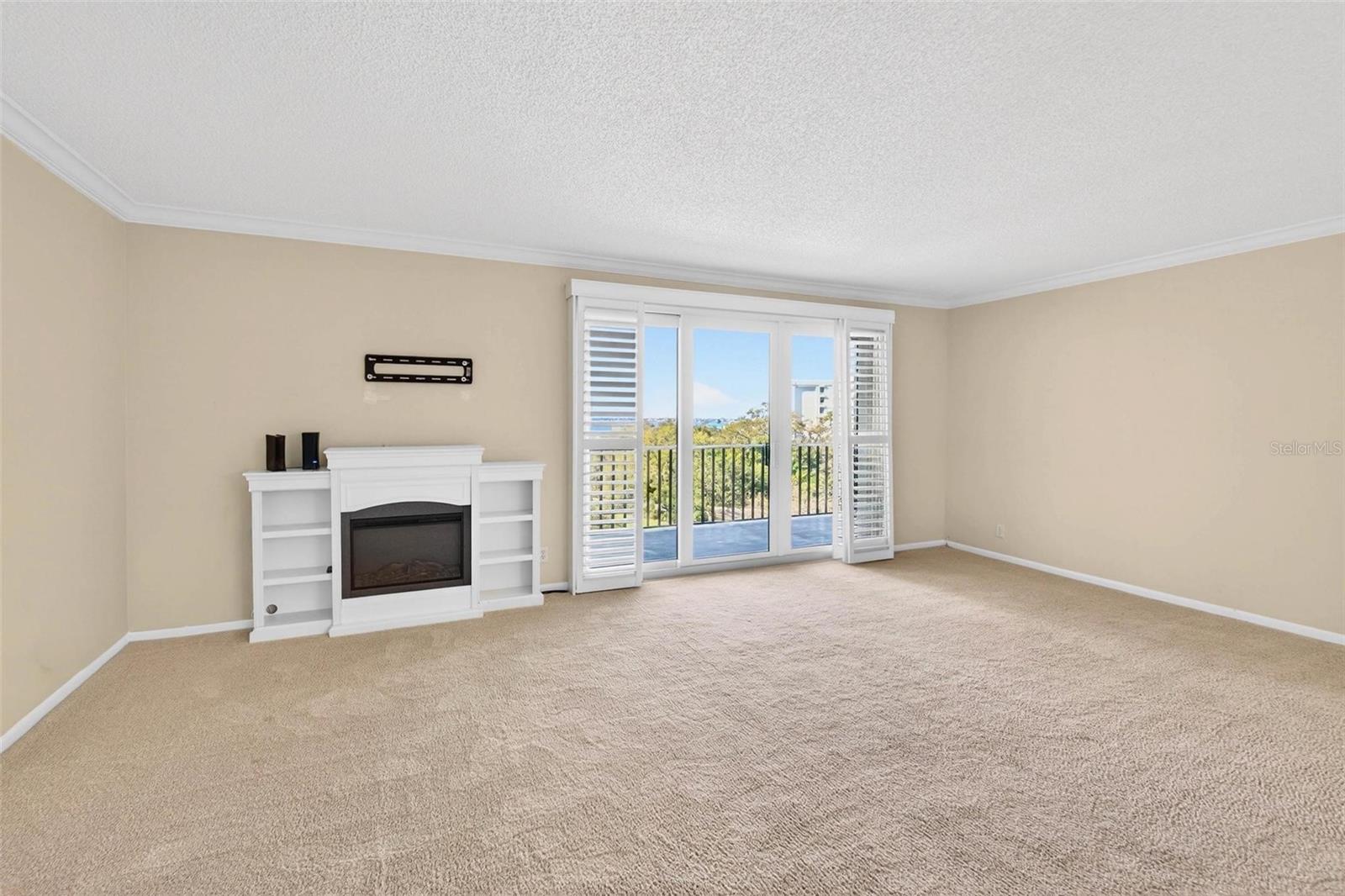 BELLEVIEW BILTMORE VILLAS OAKS 150 - Residential