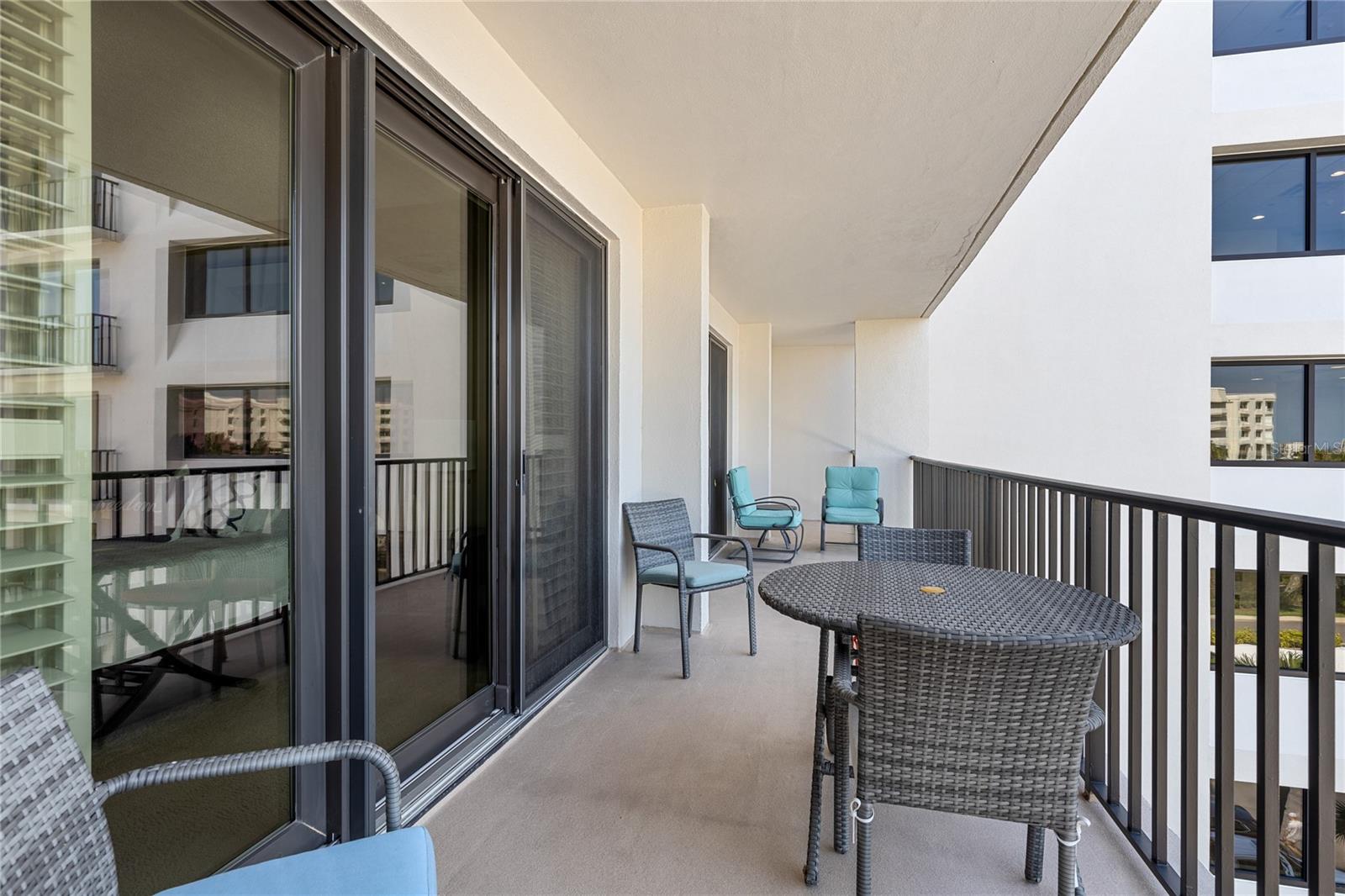 BELLEVIEW BILTMORE VILLAS OAKS 150 - Residential