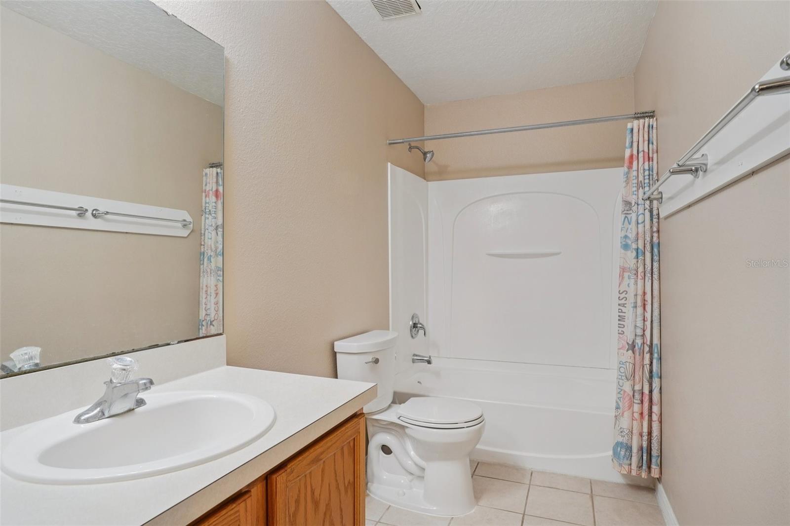 WATERFORD CHASE EAST PH 02 VILLAGE - Residential