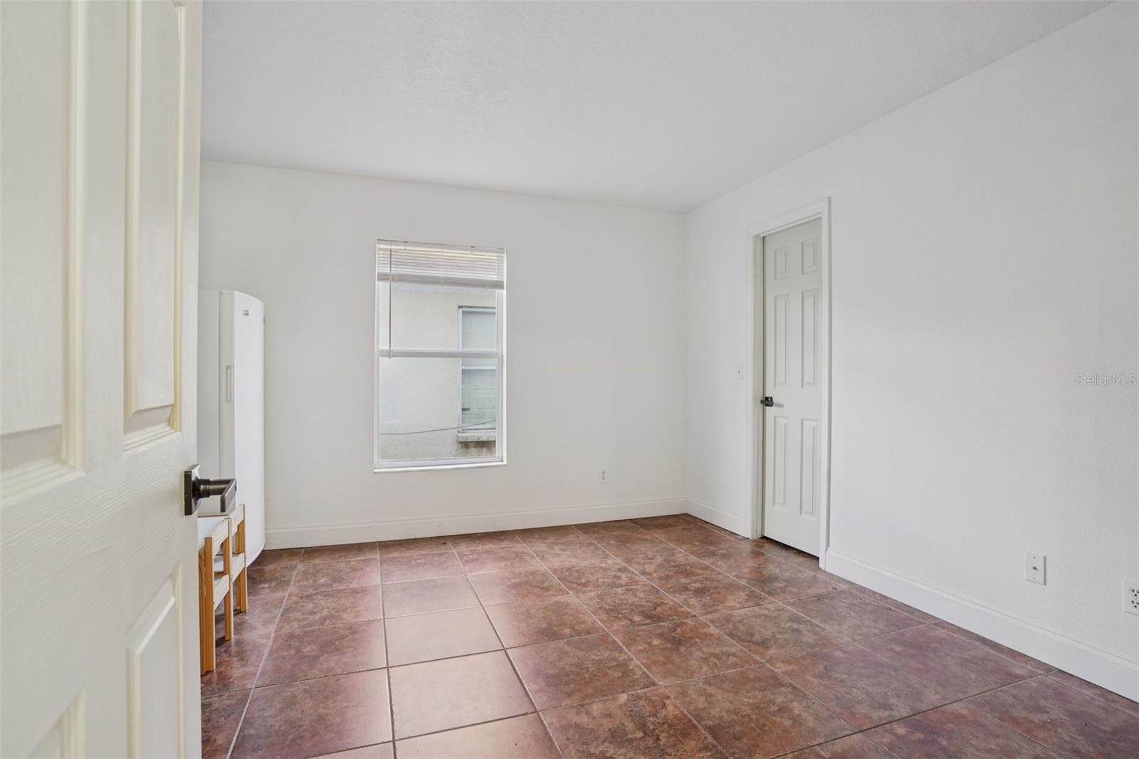 WATERFORD CHASE EAST PH 02 VILLAGE - Residential