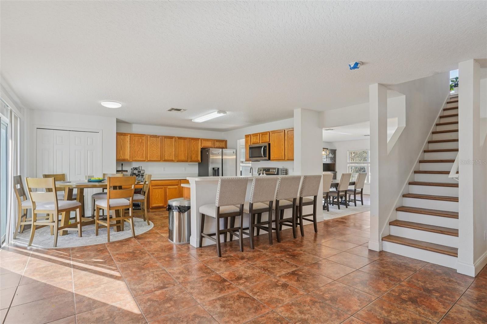 WATERFORD CHASE EAST PH 02 VILLAGE - Residential