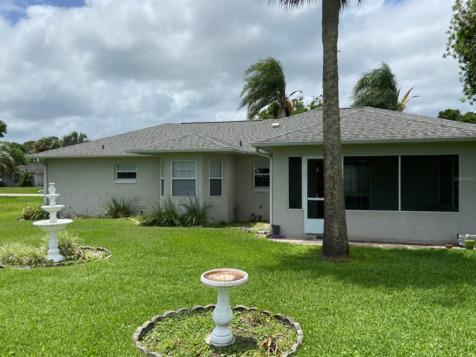 Florida Shores 01 - Residential