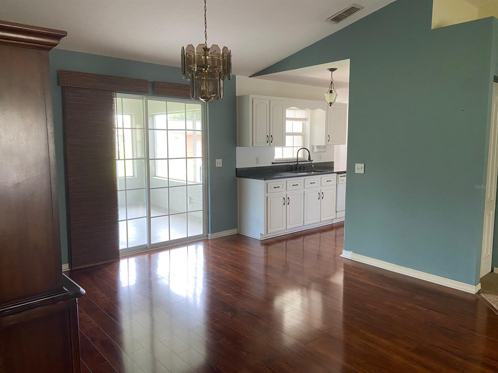 Florida Shores 01 - Residential