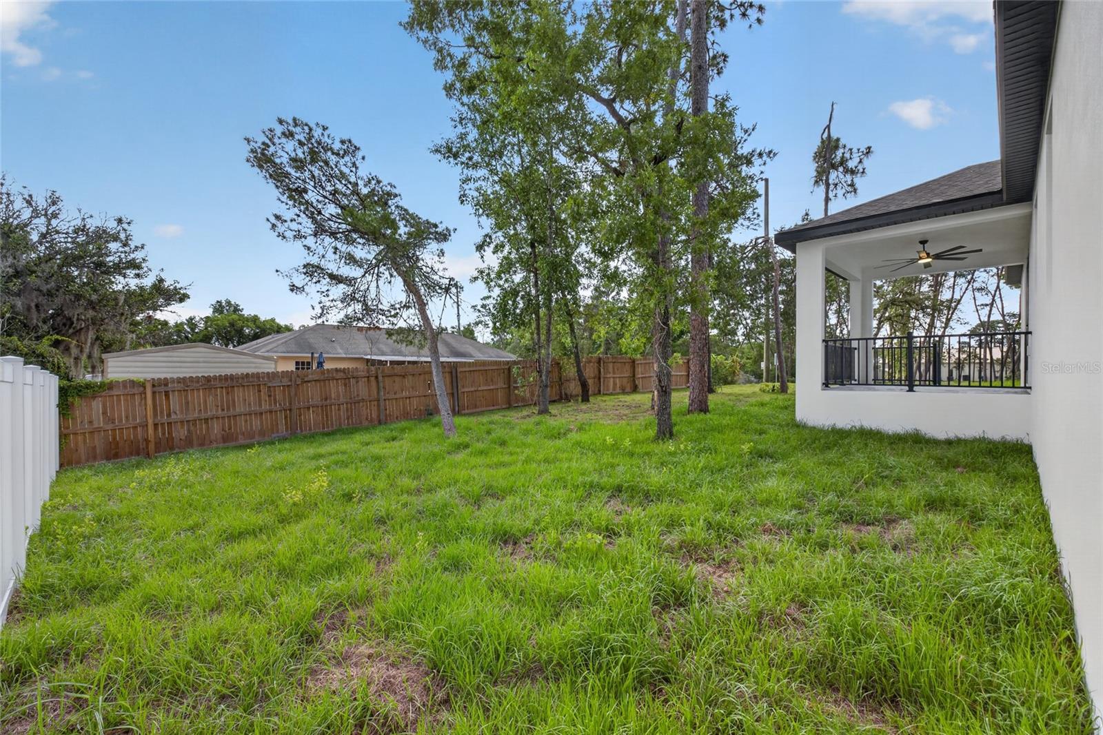 SPRING HILL - Residential