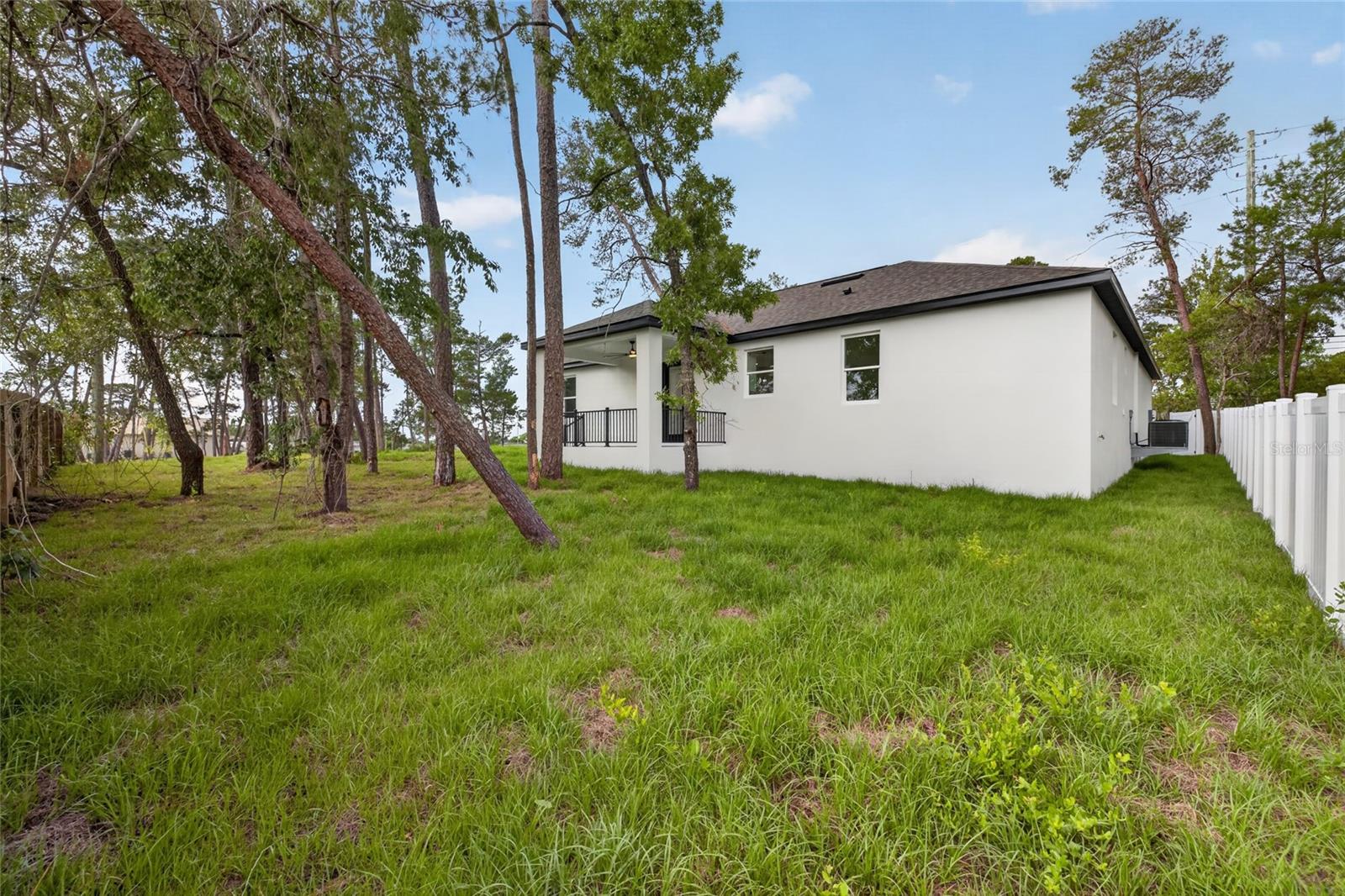 SPRING HILL - Residential
