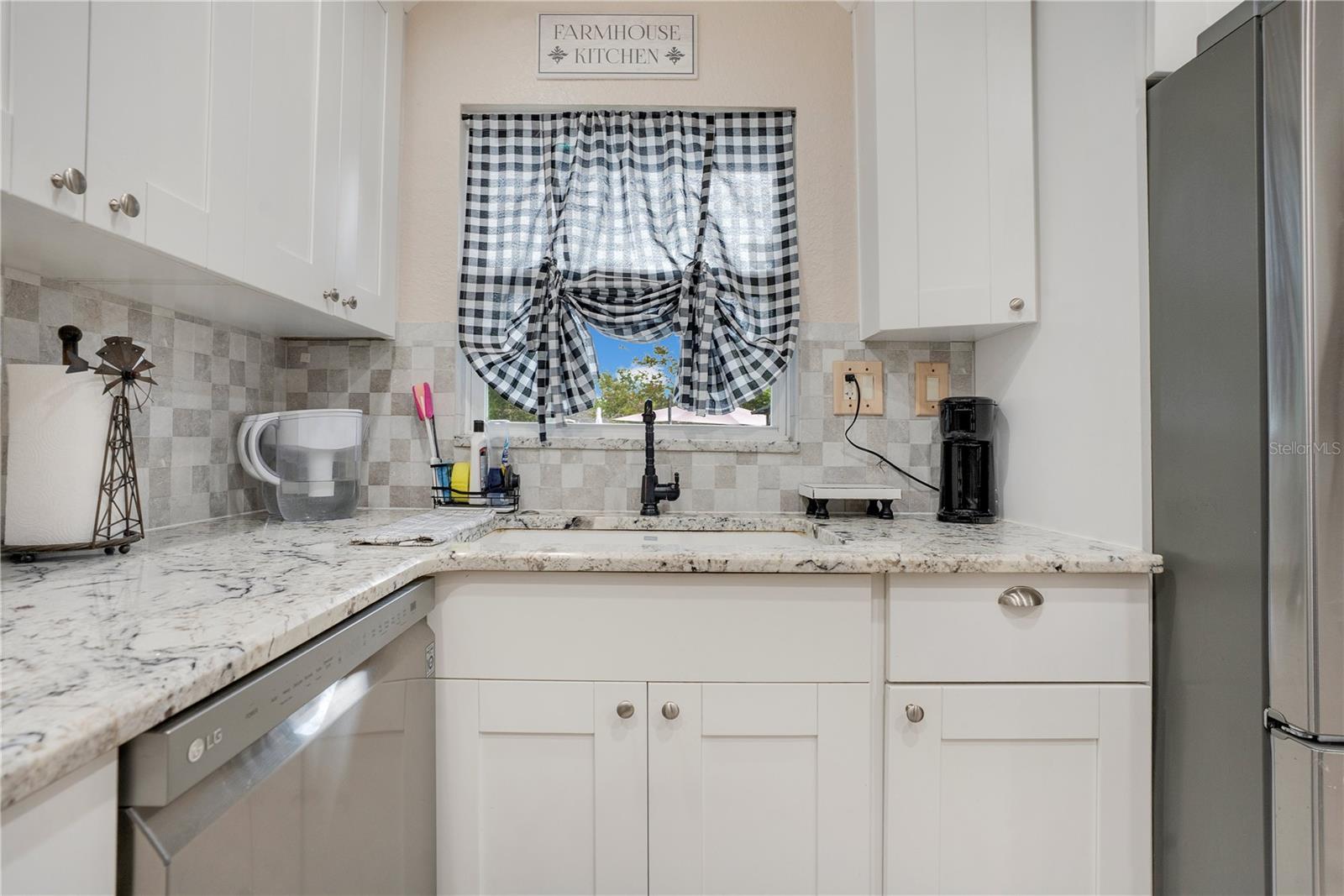 OLA BEACH REP 02 - Residential