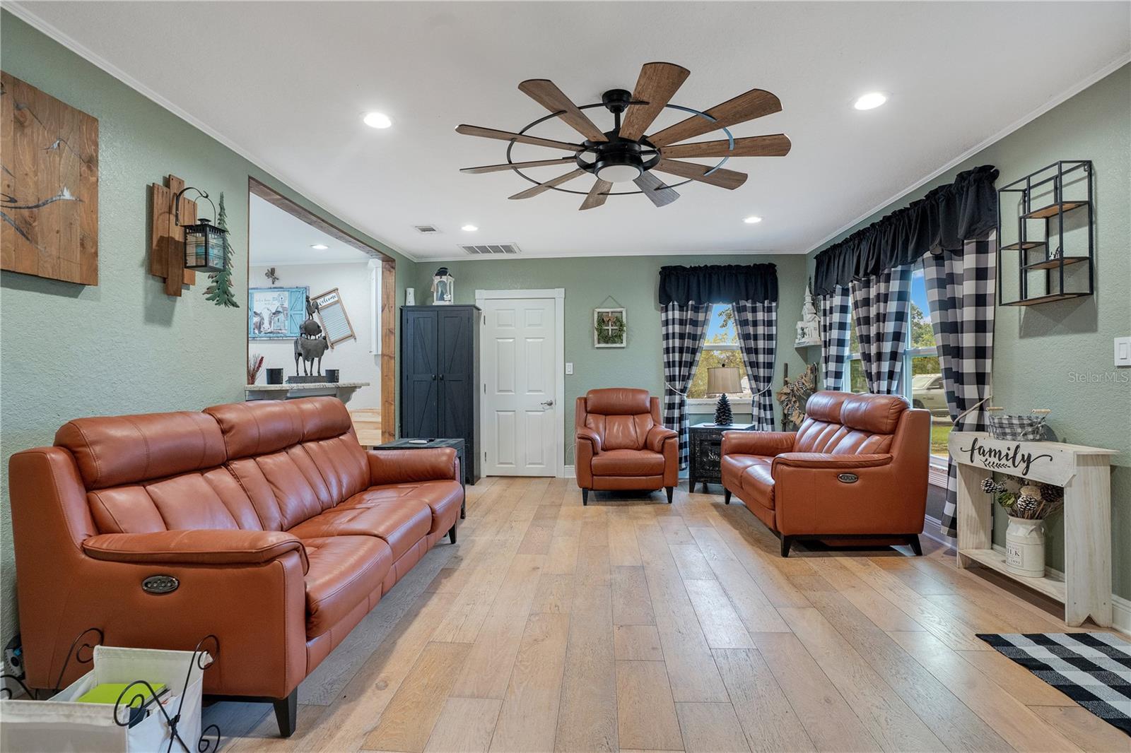 OLA BEACH REP 02 - Residential