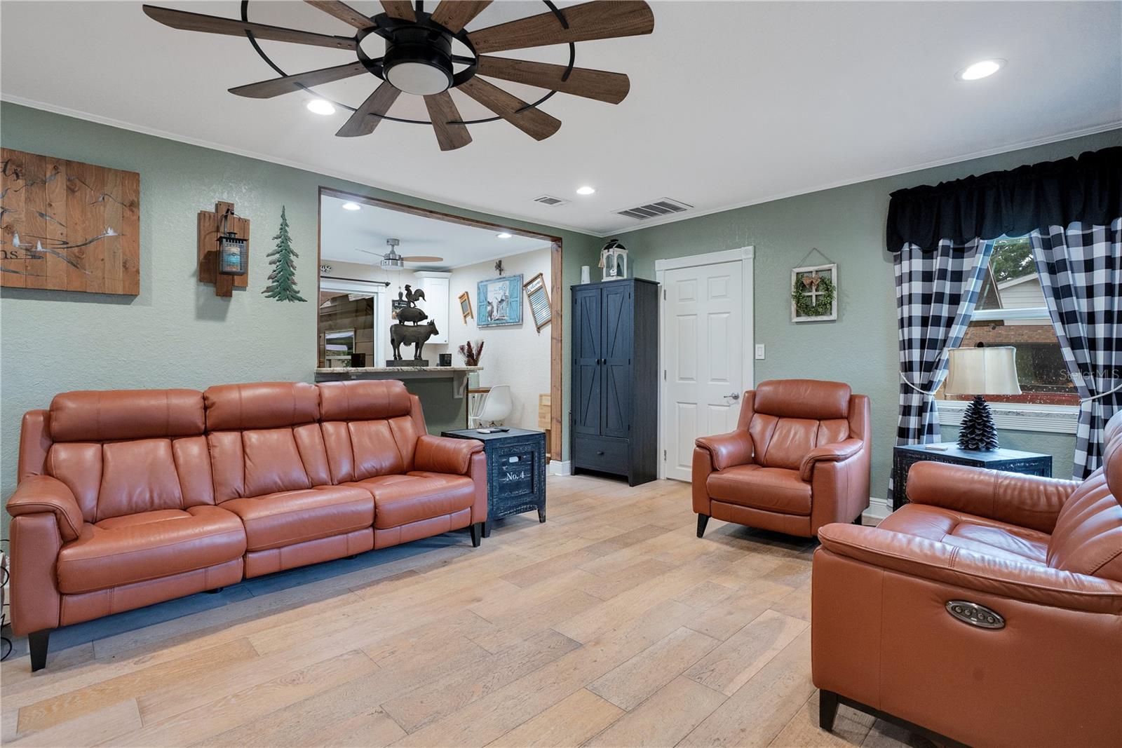 OLA BEACH REP 02 - Residential