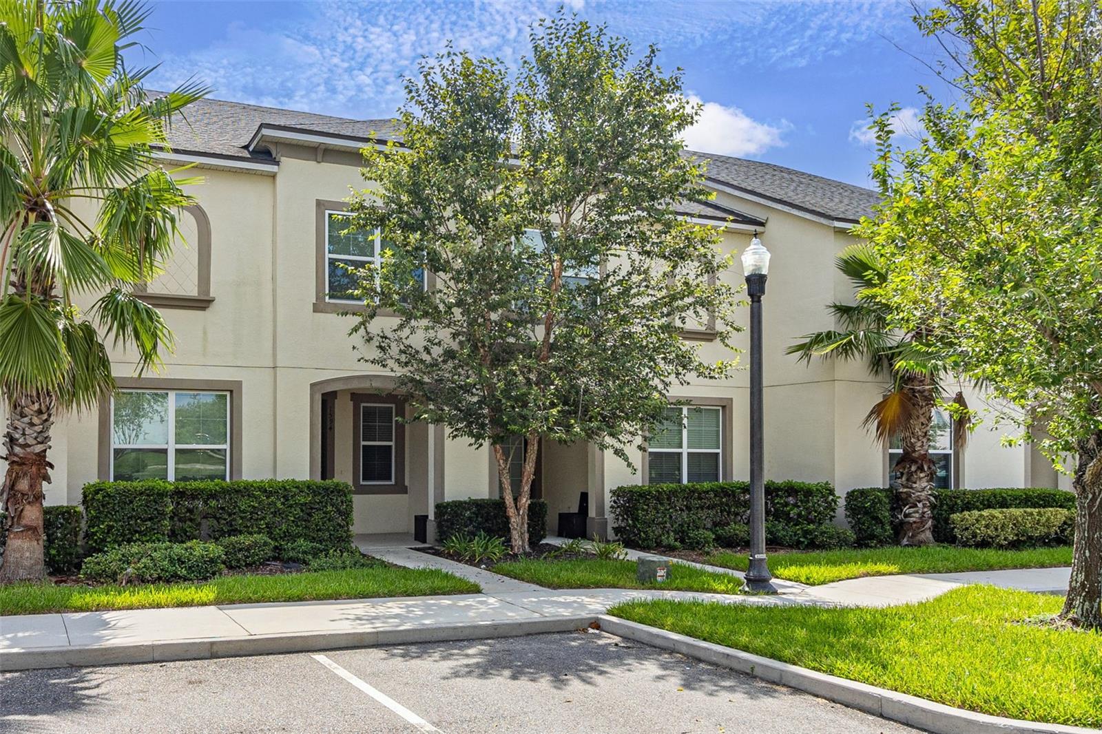 Photo 51 of 100 of 1594 CAREY PALM CIRCLE townhome