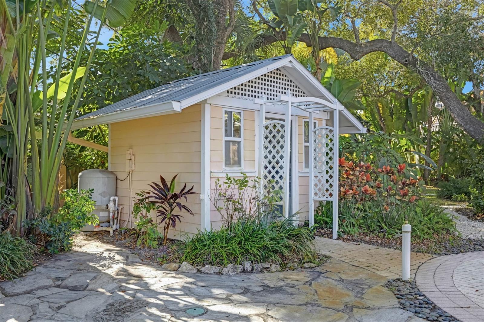 BAY SHORE DRIVE SUB - Residential