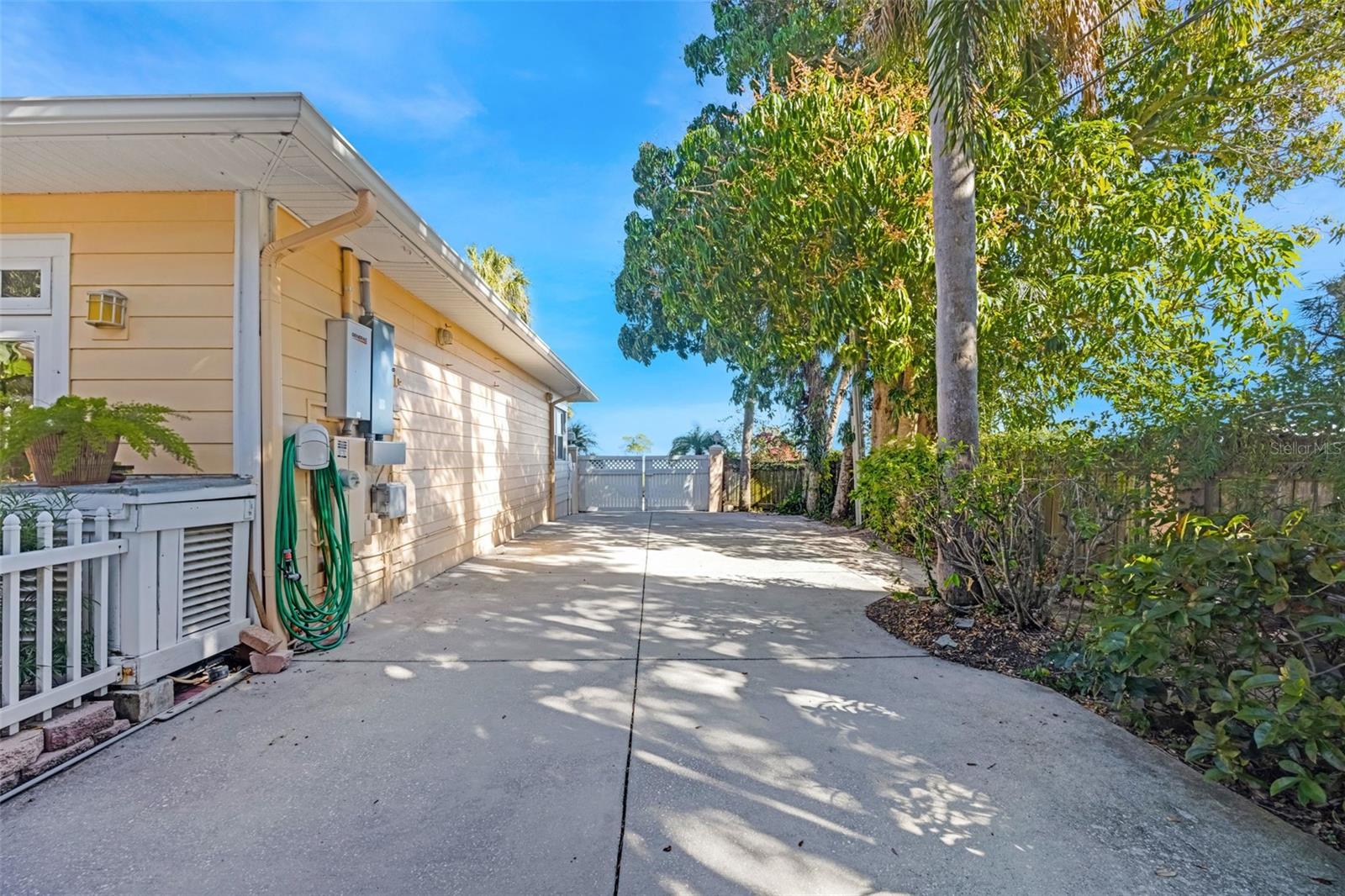 BAY SHORE DRIVE SUB - Residential