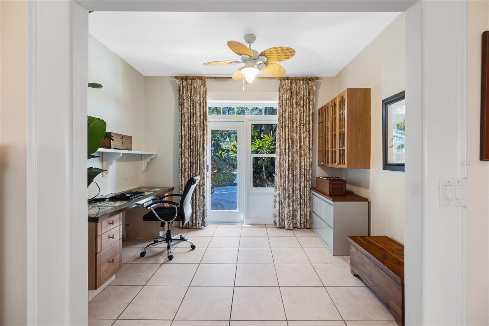 BAY SHORE DRIVE SUB - Residential