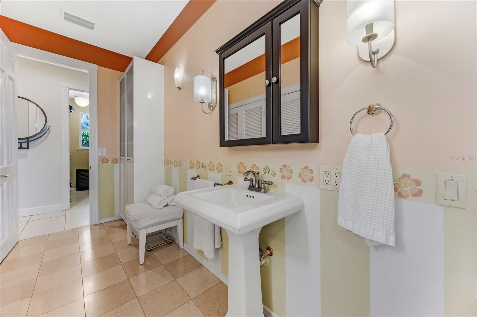 BAY SHORE DRIVE SUB - Residential