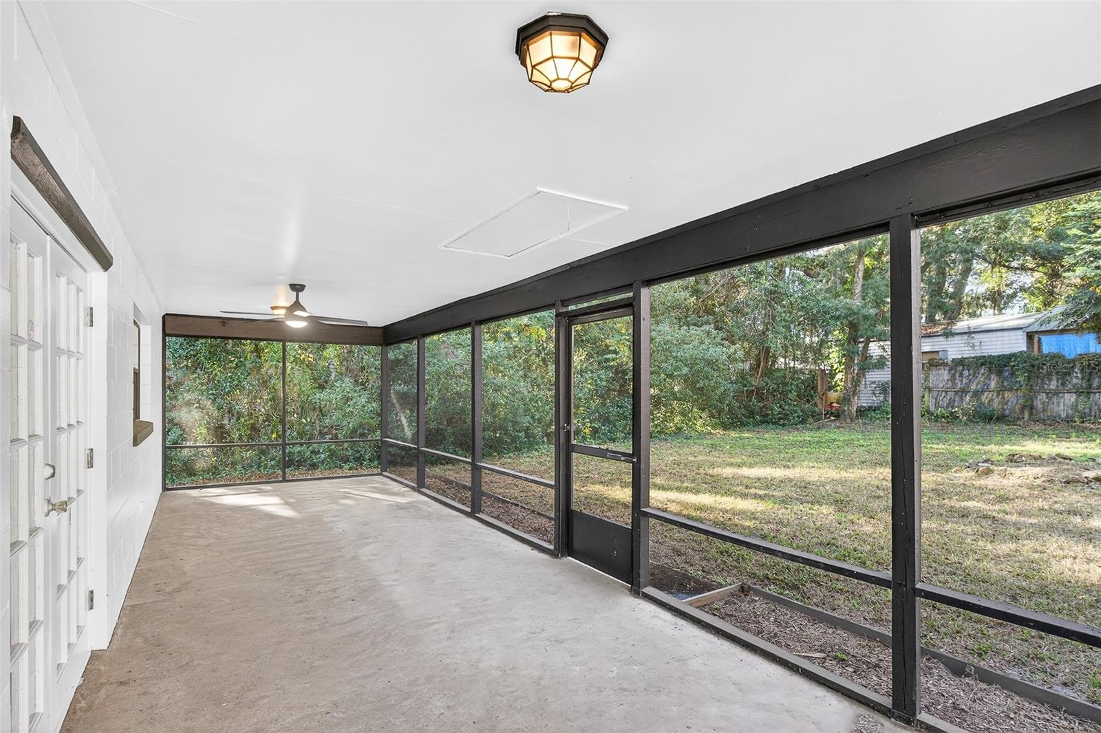 FRUITLAND PARK - Residential