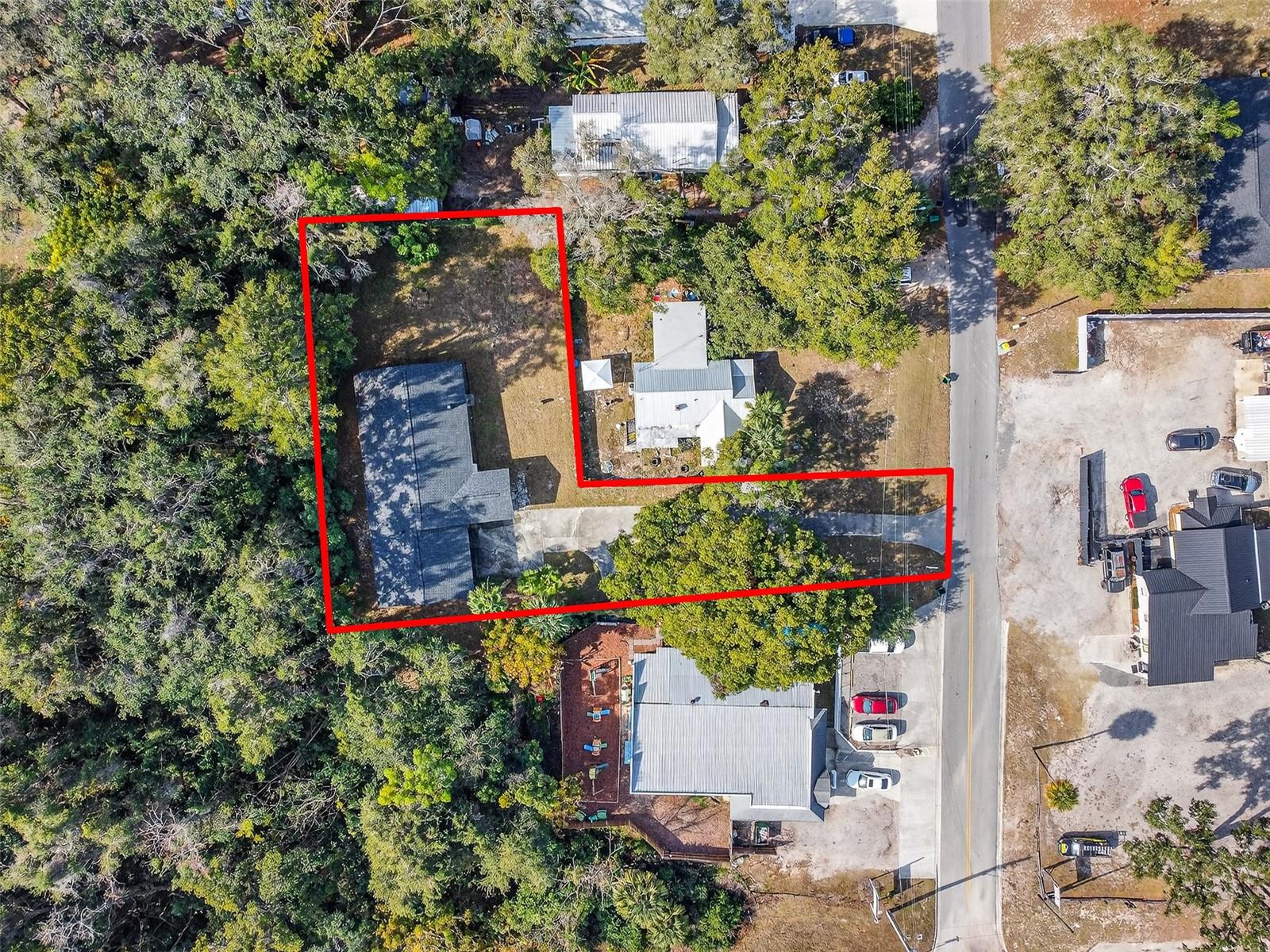 FRUITLAND PARK - Residential