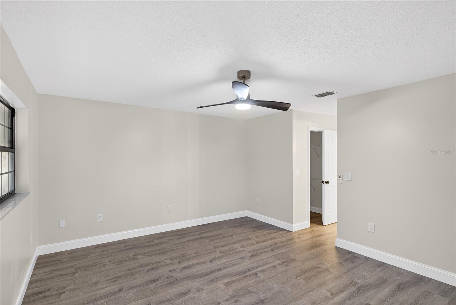 FRUITLAND PARK - Residential