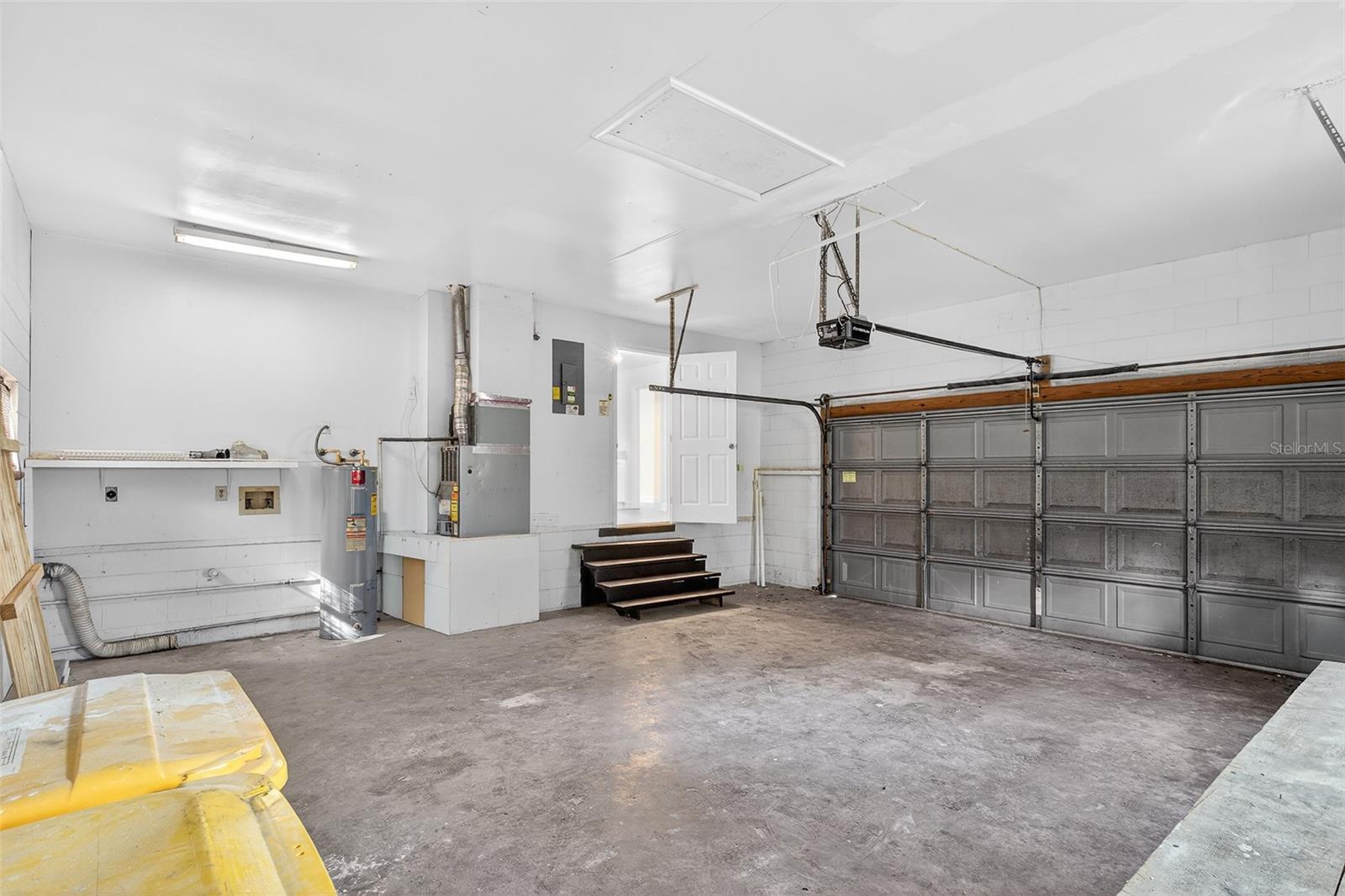 FRUITLAND PARK - Residential