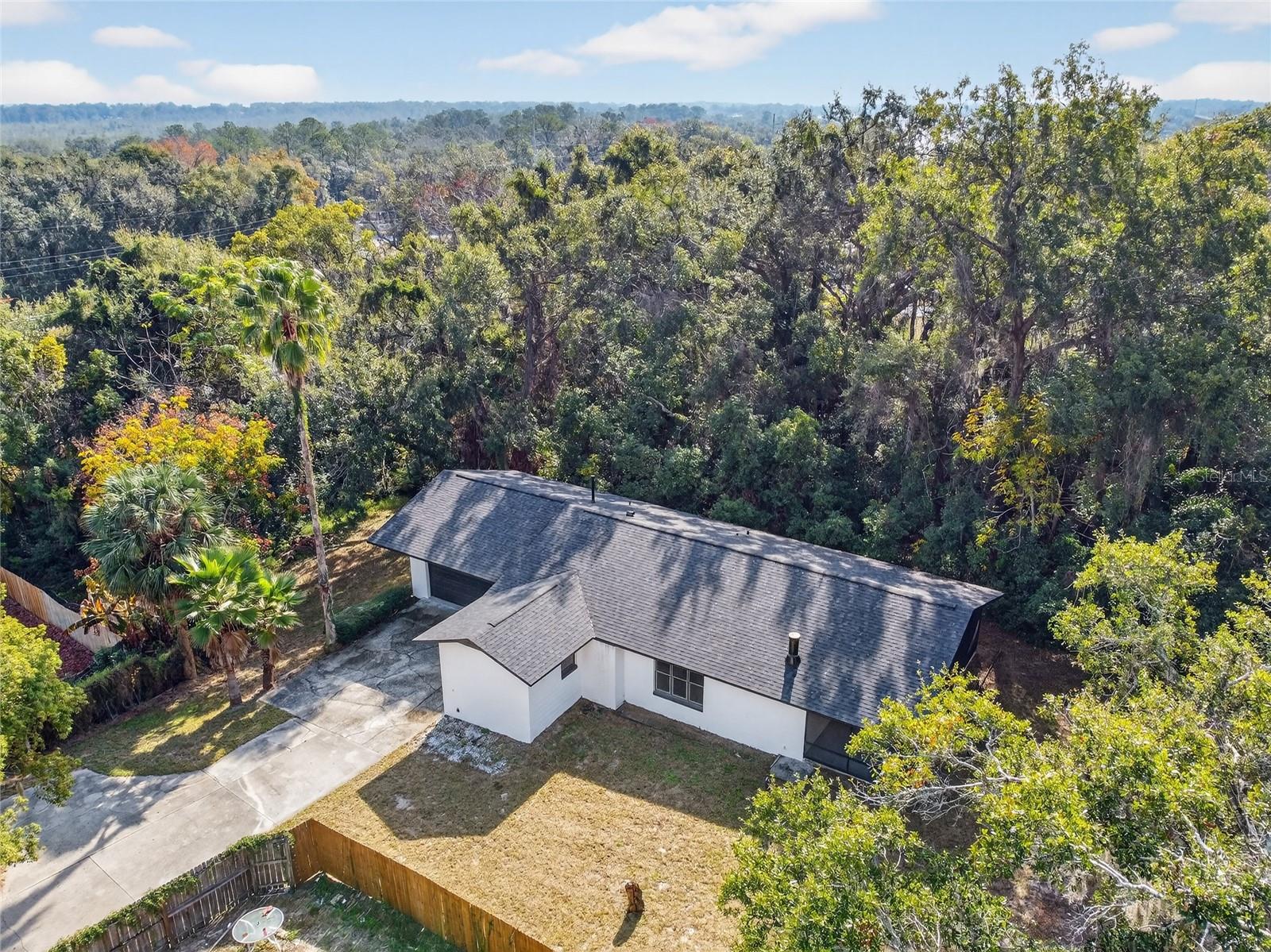 FRUITLAND PARK - Residential